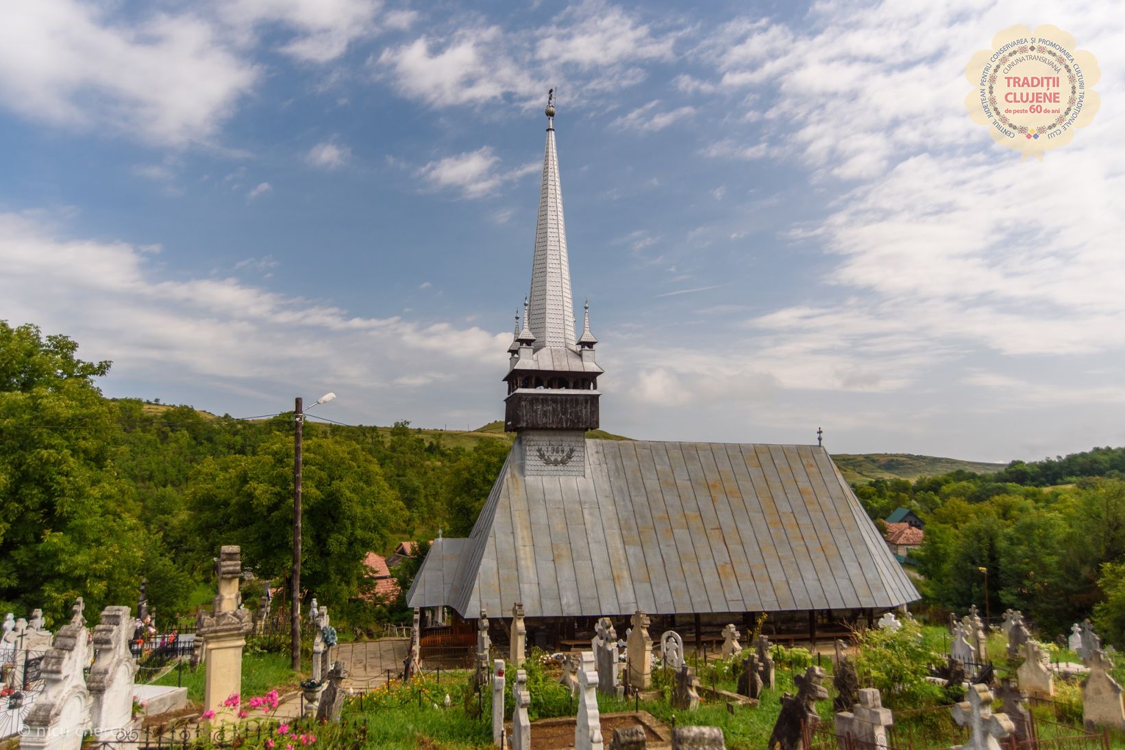 Biserica de lemn din Nadășu